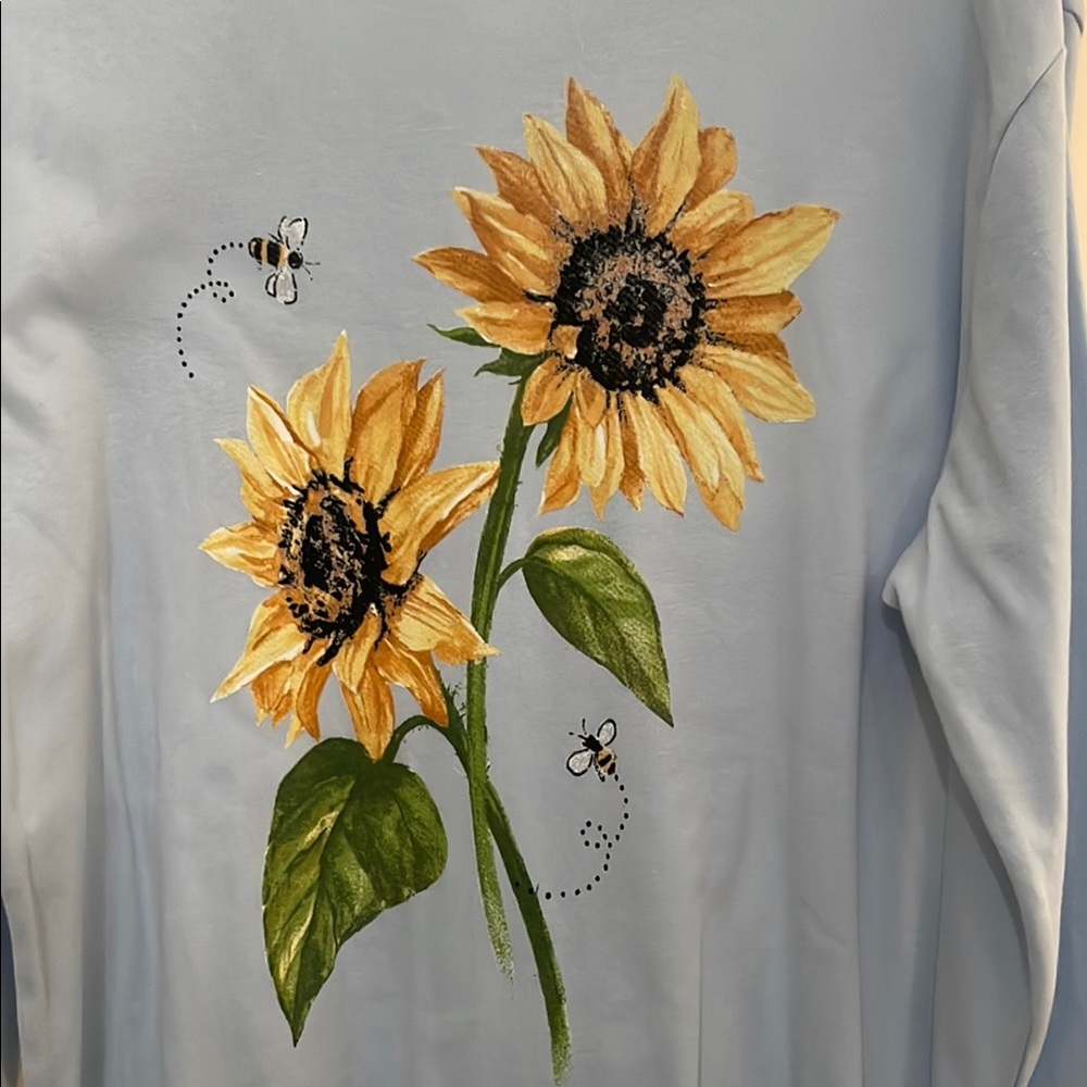 Sunflower & Bees Top Jess & Jane Light Blue